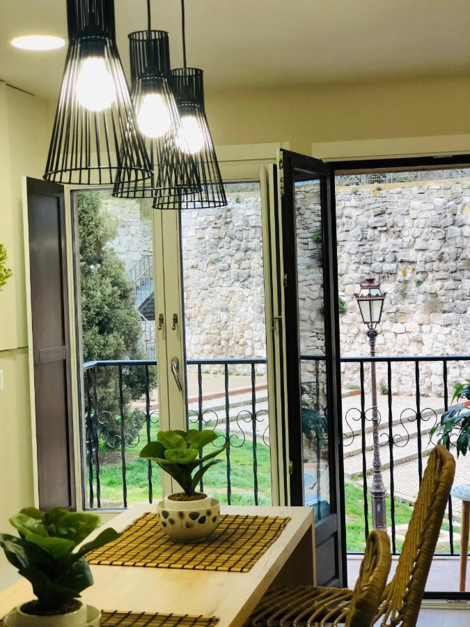 El Capricho Del Arco_Apartamentos Burgos Catedral Ngoại thất bức ảnh